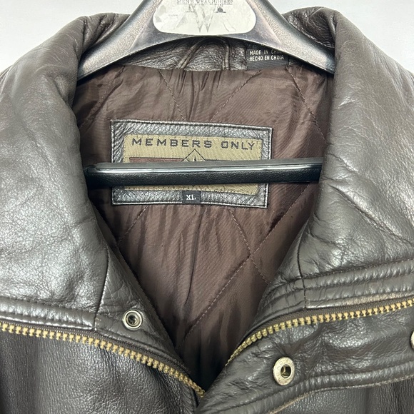 Vintage Members Only Genuine Leather Jacket, Size XL - Picture 3 of 9